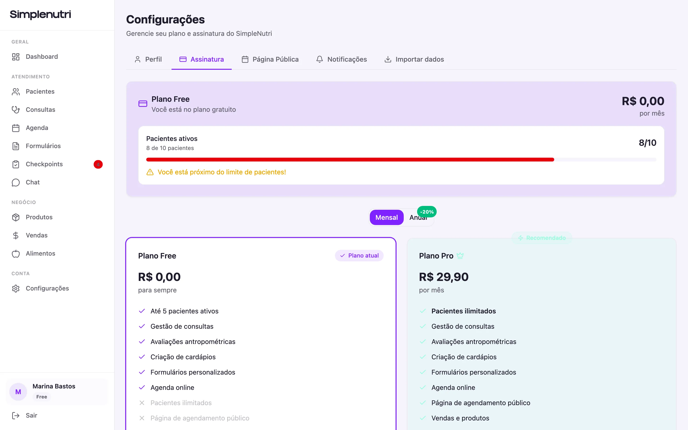 A tela de assinatura numa conta Free, com 8 dos 10 pacientes ativos em uso